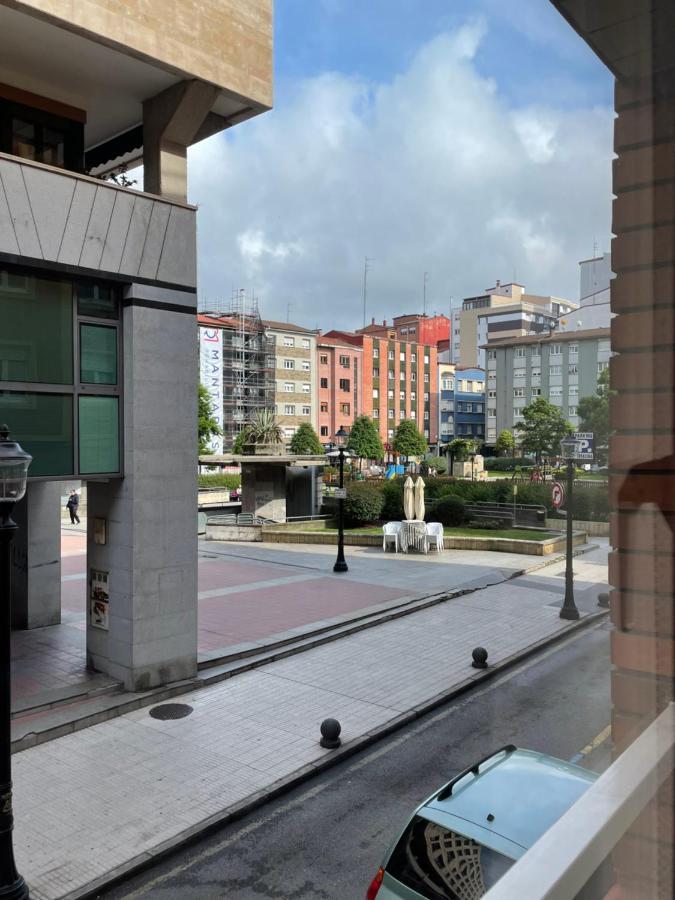 Como Una Casa De Campo En La Ciudad, Con Patio -Parking Gratis Хихон Экстерьер фото