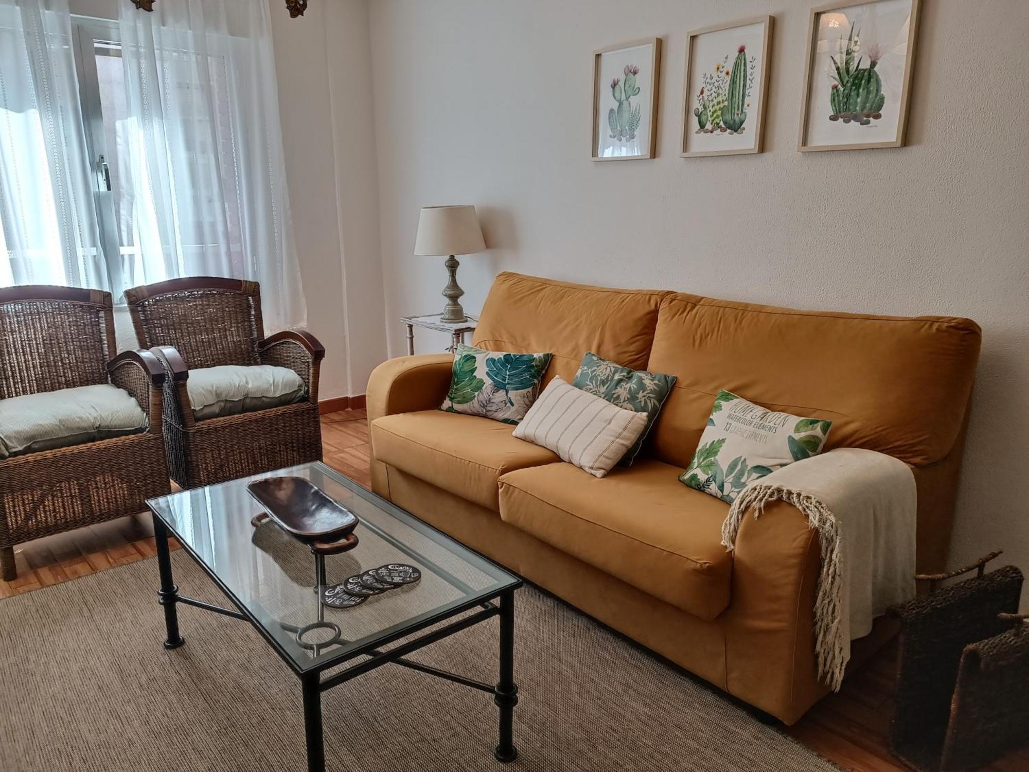 Como Una Casa De Campo En La Ciudad, Con Patio -Parking Gratis Хихон Экстерьер фото